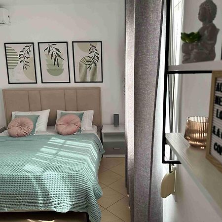 Dreamades House Hotell Dhërmi Eksteriør bilde
