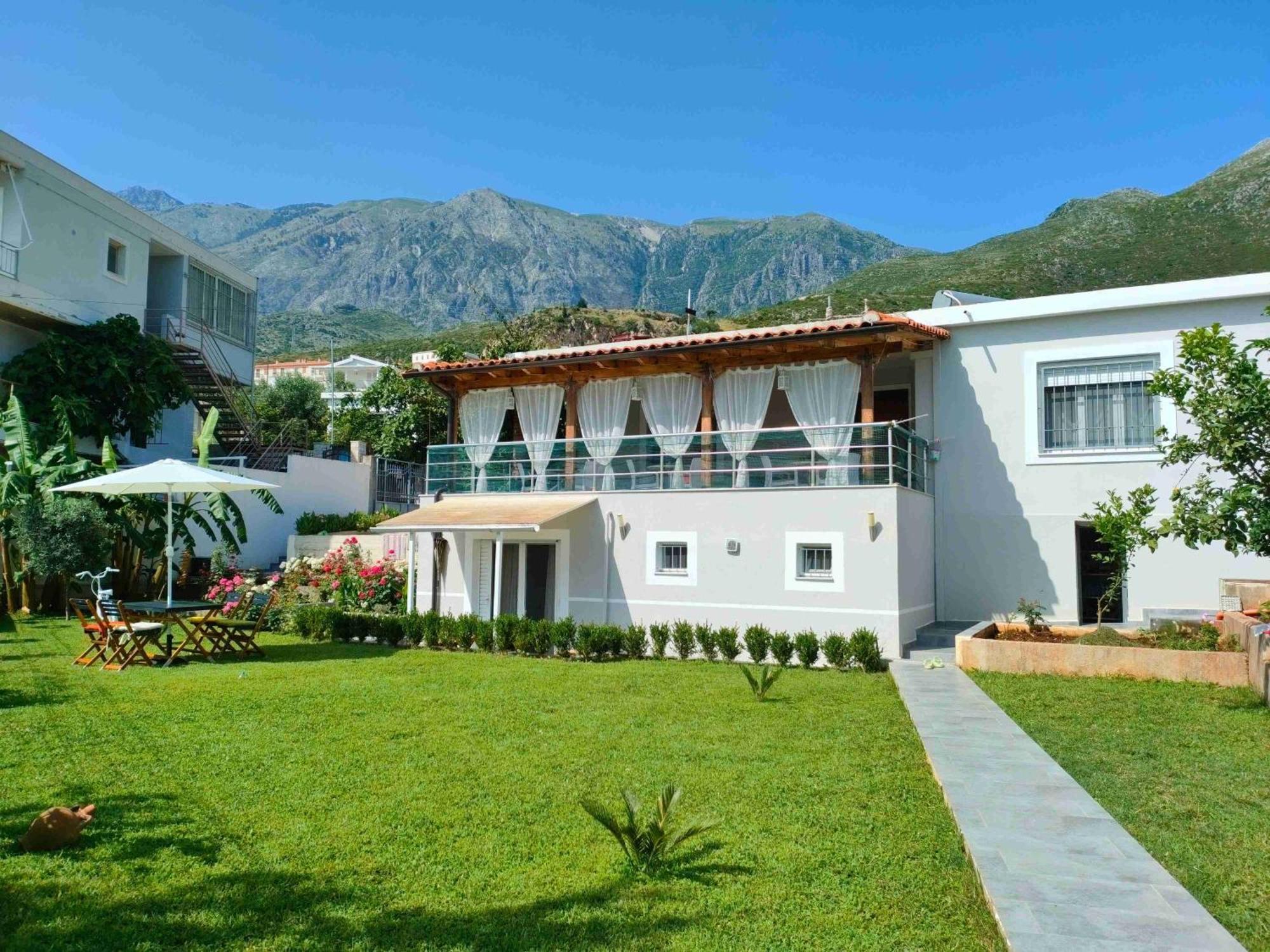 Dreamades House Hotell Dhërmi Eksteriør bilde