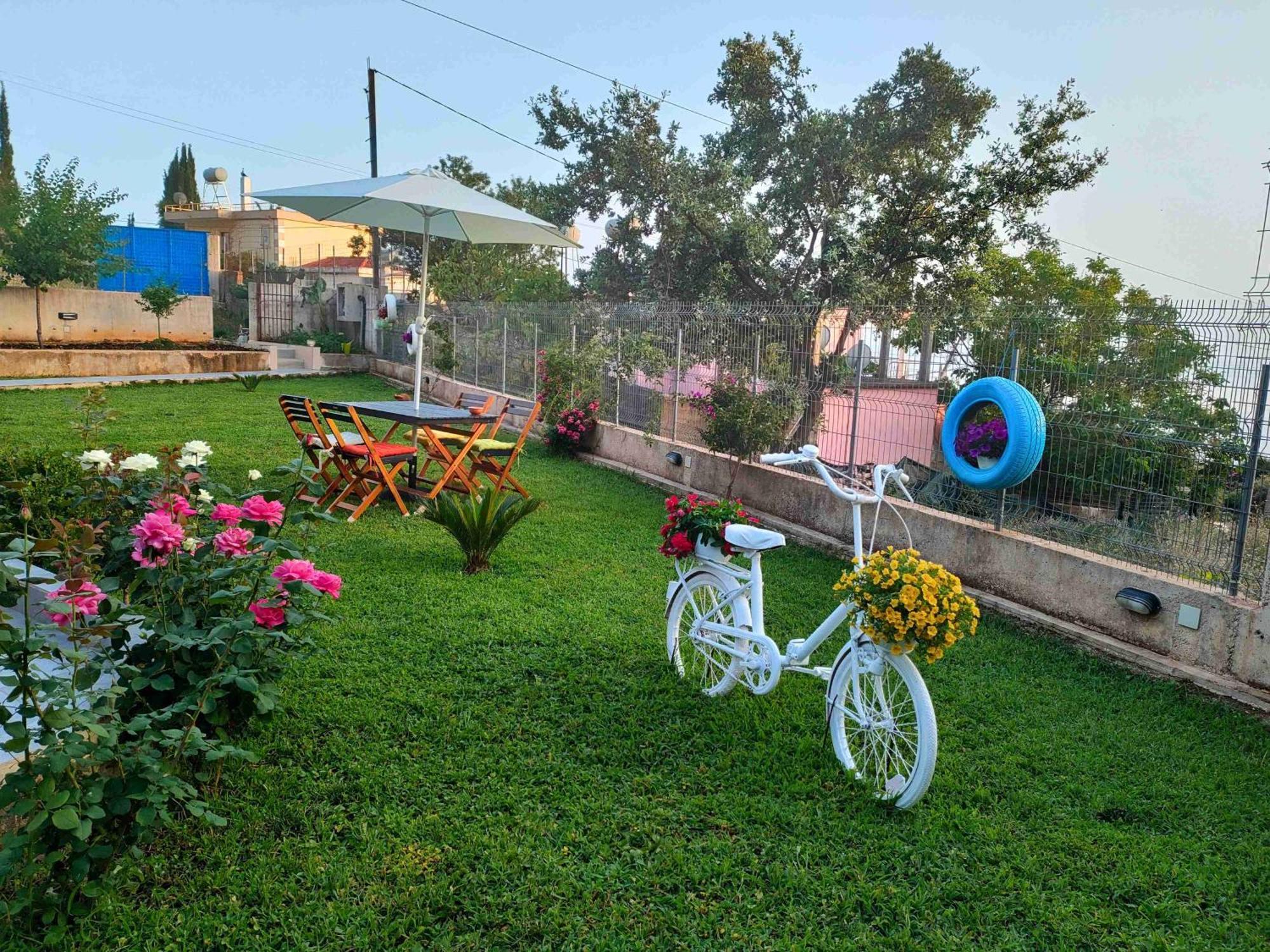 Dreamades House Hotell Dhërmi Eksteriør bilde